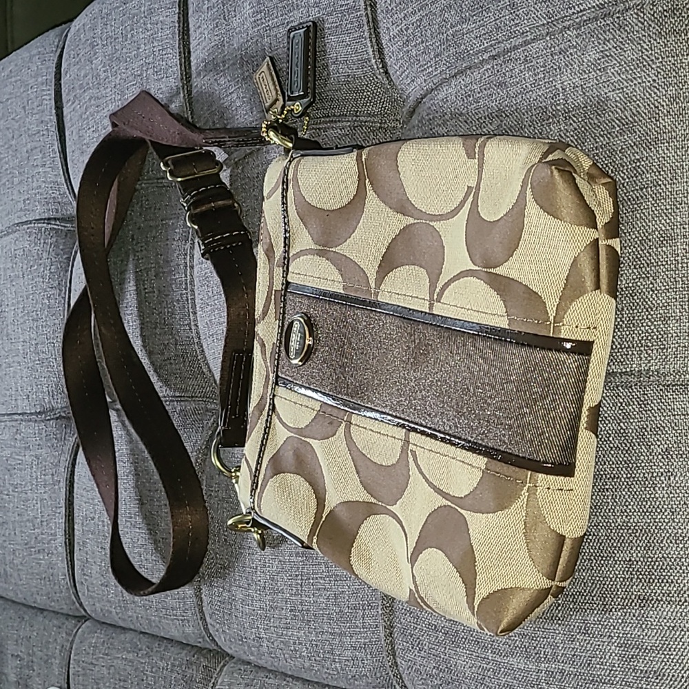 Coach crossbody purse bag - Picture 3 of 17